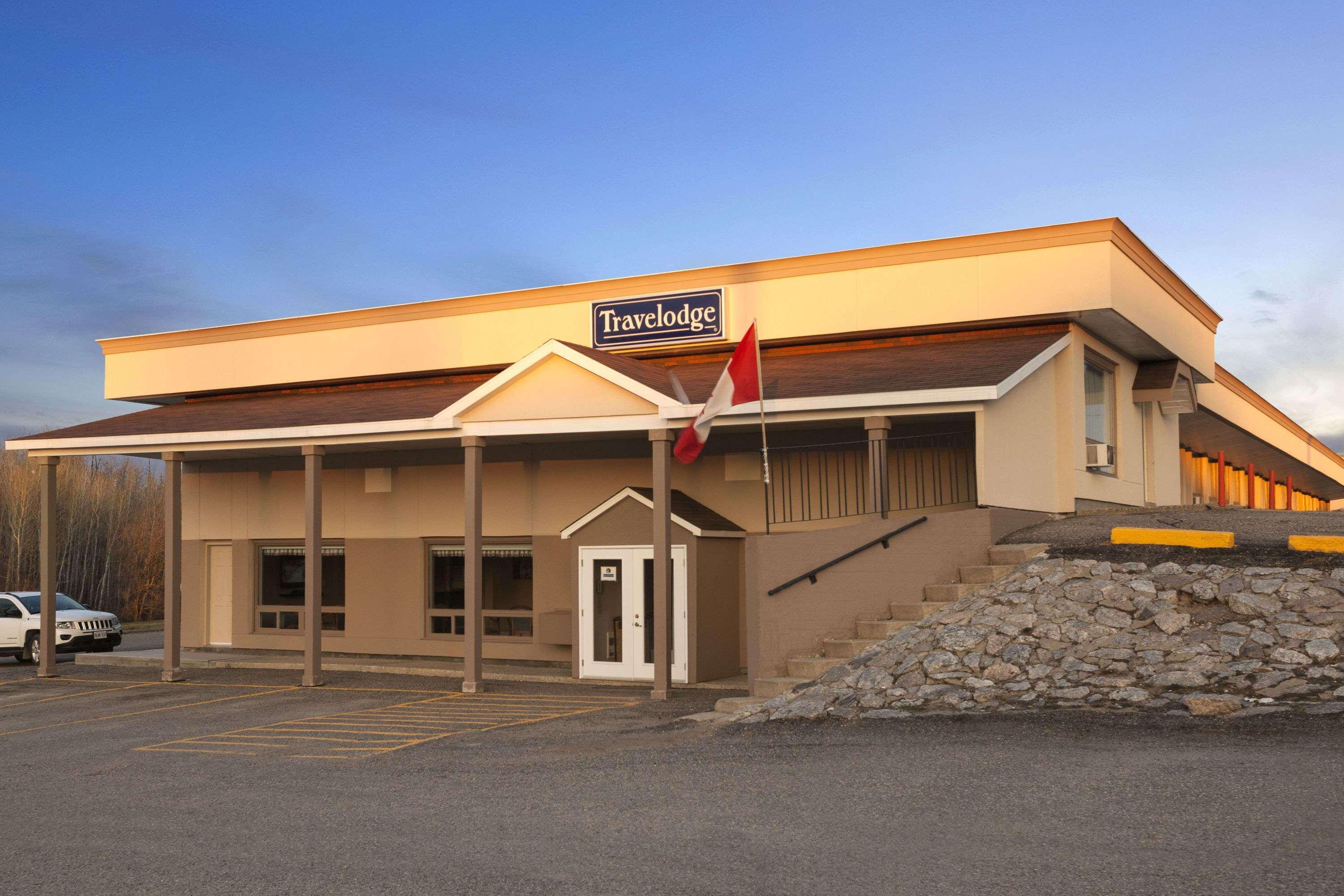 Travelodge By Wyndham Kapuskasing Exterior foto