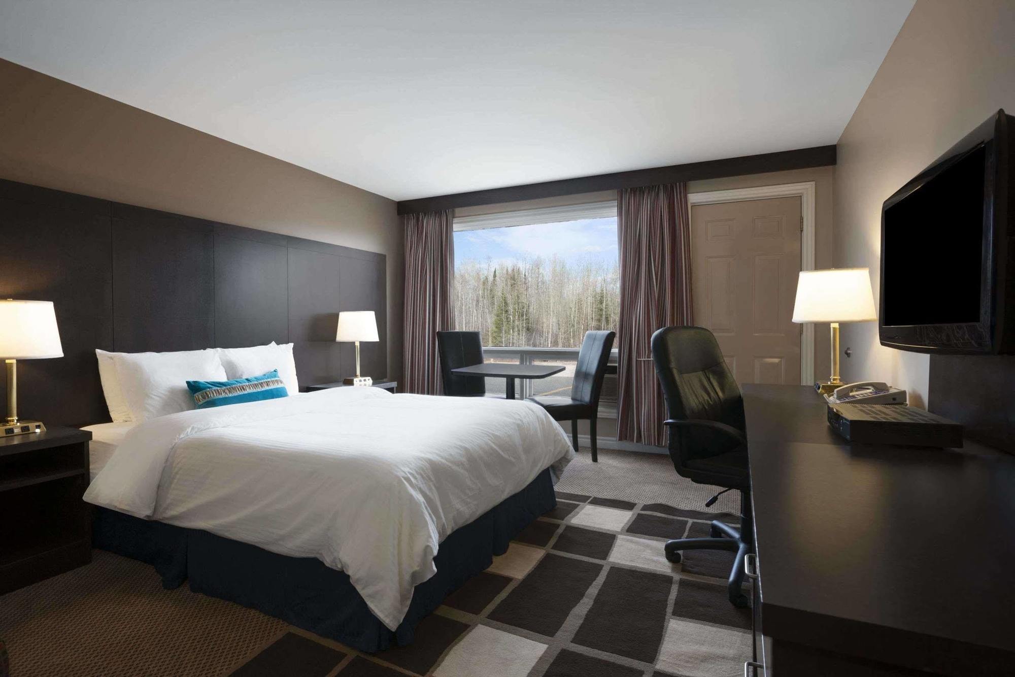 Travelodge By Wyndham Kapuskasing Exterior foto